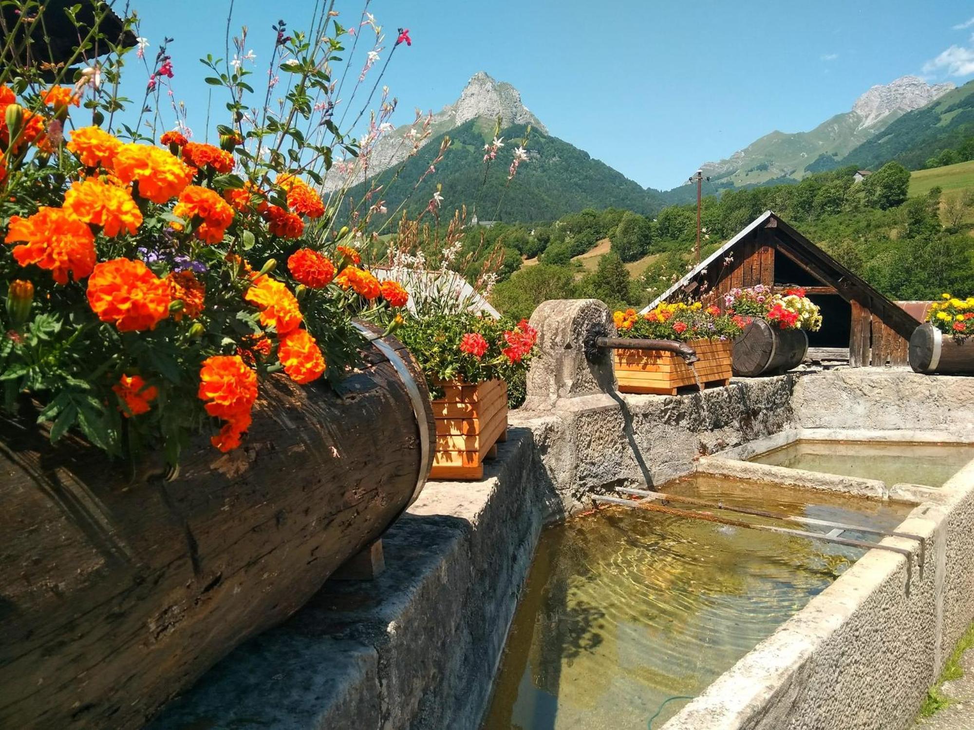 Le Refuge Du Poete Lejlighed Saint-François-de-Sales Eksteriør billede